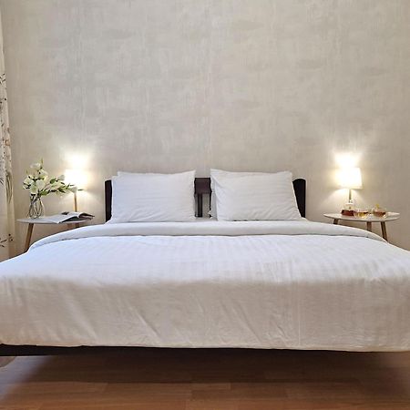 Однокімна Квартира Біля Каштанової Алеї У Центрі Полтави Мережа Alexapartments Документи Для Відряджень Безконтатне Заселення 24-7 Полтава Екстериор снимка